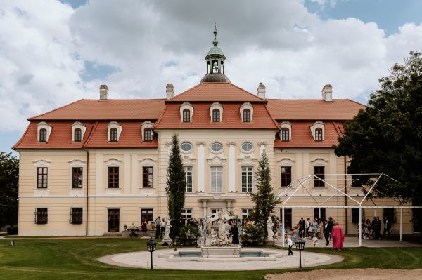 svadobny-obrad-theresia-chateau-bernolakovo