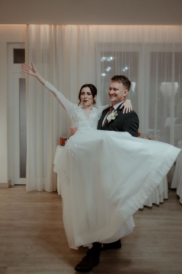 obrázok 4382 - Lodenica Šintava - SVADBA