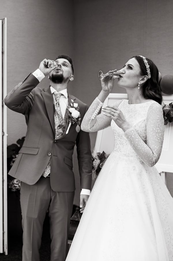 obrázok 1937 - Lodenica Šintava - SVADBA