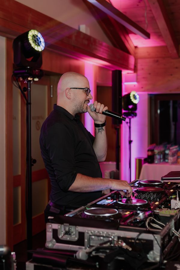 dj-lukas-fiala