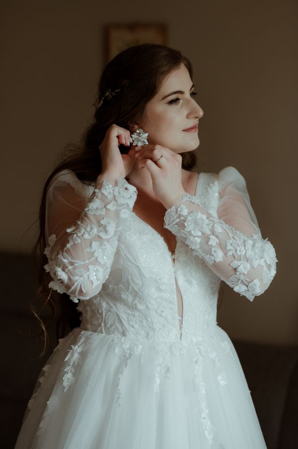 obrázok 3282 - Zemiansky dvor Šúrovce - SVADBA