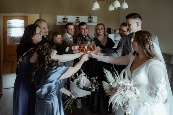 obrázok 3314 - Zemiansky dvor Šúrovce - SVADBA