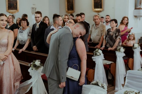 obrázok 3323 - Zemiansky dvor Šúrovce - SVADBA