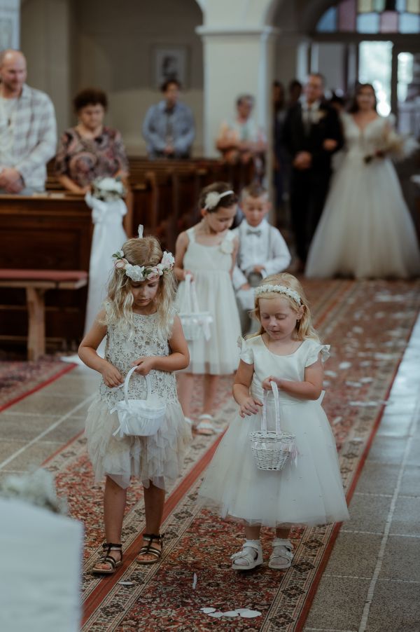 obrázok 3325 - Zemiansky dvor Šúrovce - SVADBA