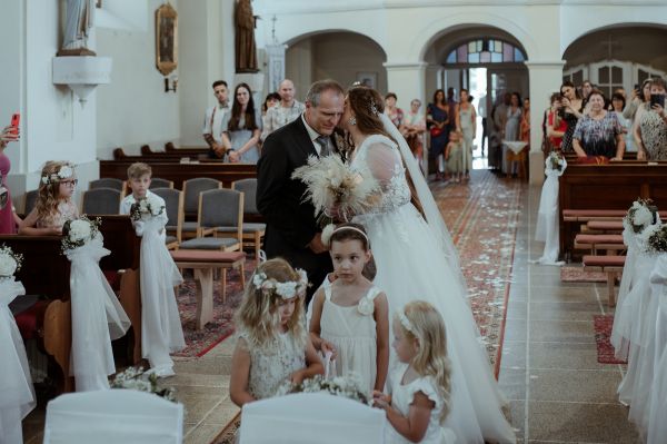 obrázok 3327 - Zemiansky dvor Šúrovce - SVADBA