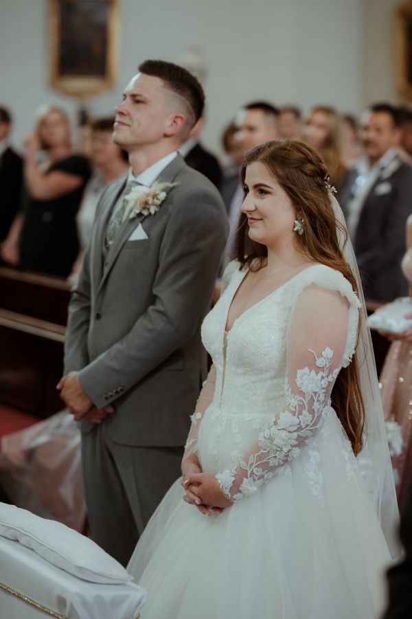 obrázok 3328 - Zemiansky dvor Šúrovce - SVADBA