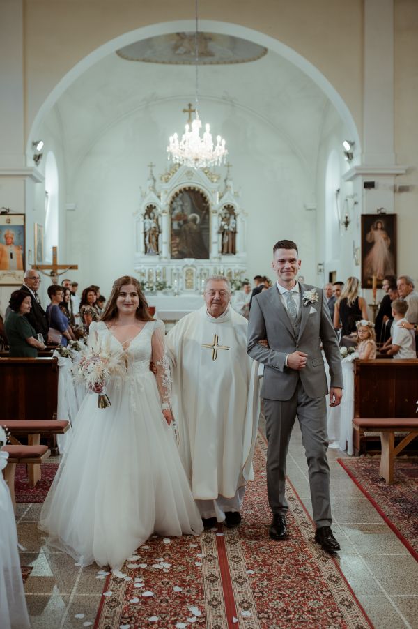 obrázok 3336 - Zemiansky dvor Šúrovce - SVADBA