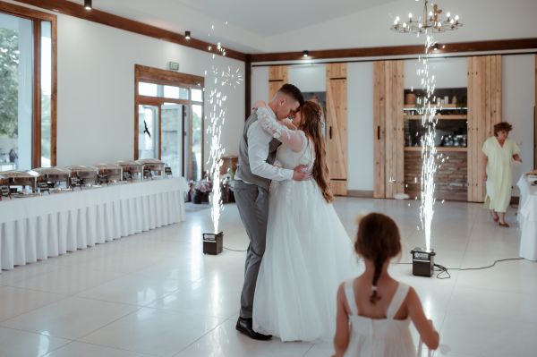 obrázok 3361 - Zemiansky dvor Šúrovce - SVADBA