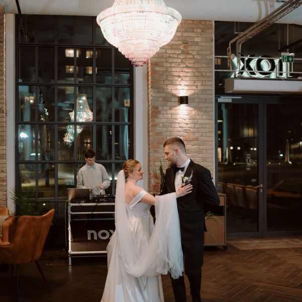 Veronika & Šimon - Klienti - Svadby